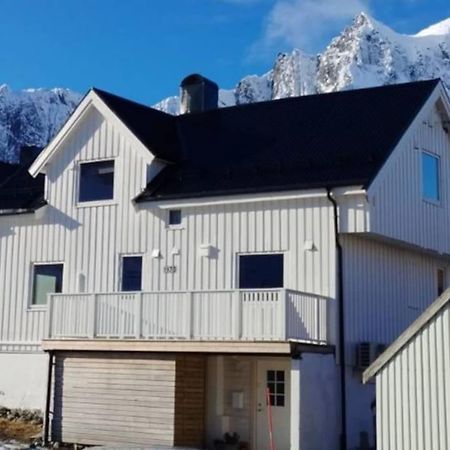 Norwegian House Maria Stua Apartamento Mefjordvær Exterior foto