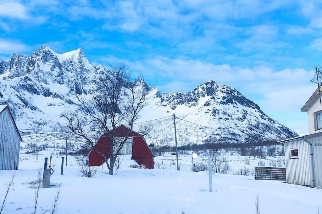 Norwegian House Maria Stua Apartamento Mefjordvær Exterior foto